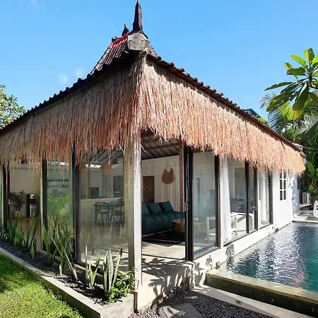 Villa Maison Pastis Canggu Buitenkant foto